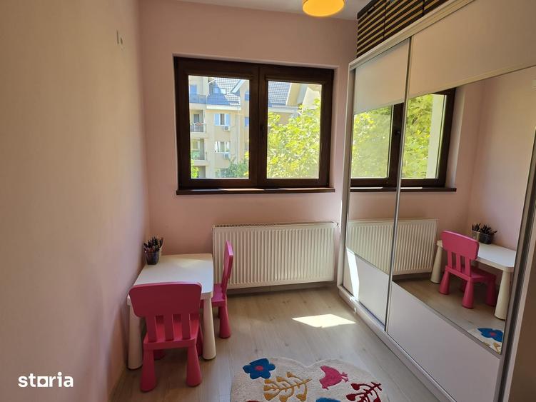 Apartament cu 4 camere în Central
