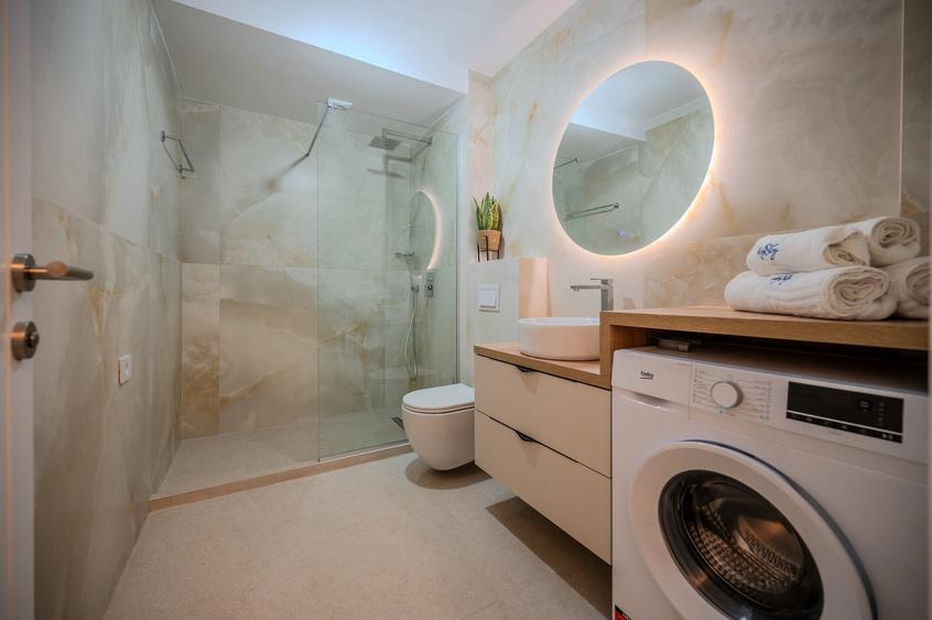 Apartament cu 2 camere decomandat în Mamaia-Sat