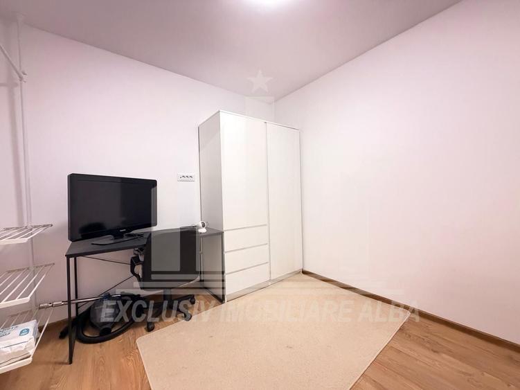 Apartament cu 2 camere decomandat, mobilat în Cetate