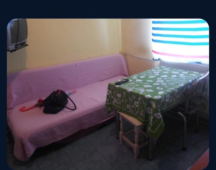 Apartament cu 2 camere decomandat în Moșnița Veche