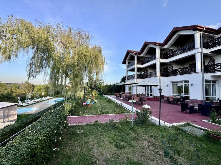 Casă individuală cu 25 camere cu Canalizare în Băltenii de Sus