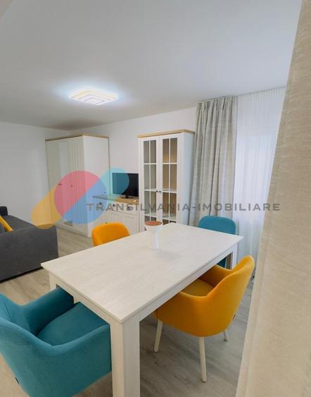Apartament cu 2 camere decomandat, mobilat în Zorilor