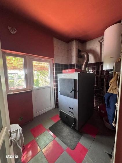 Casă cu 6 camere cu Teren 2500 Mp în Siret