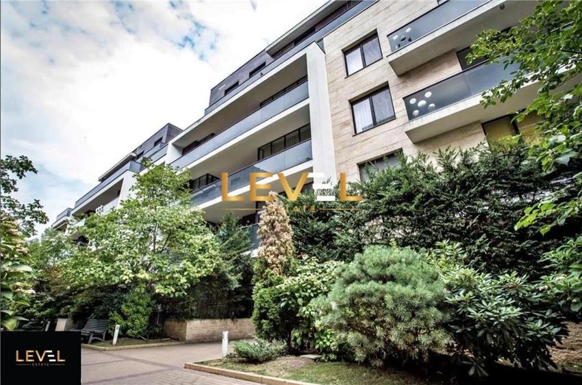 Apartament cu 3 camere decomandat, mobilat în Băneasa