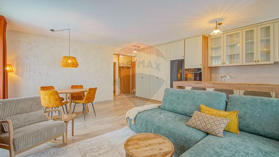 Apartament cu 2 camere semidecomandat, mobilat în Tractorul