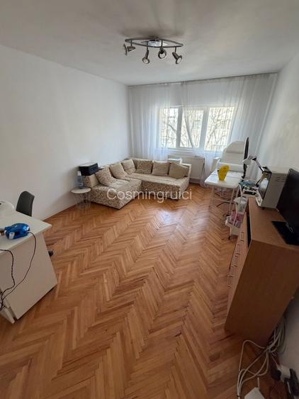 Zona Soarelui | Decomandat | 2 Balcoane | Etaj 3 | Disponibil imediat !!