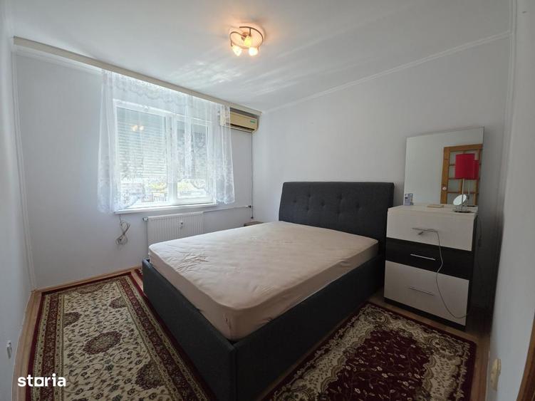 Apartament cu 2 camere decomandat în Uverturii