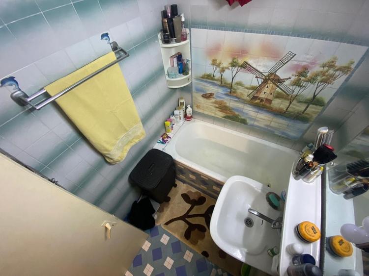Apartament cu 3 camere circular în Km 4-5