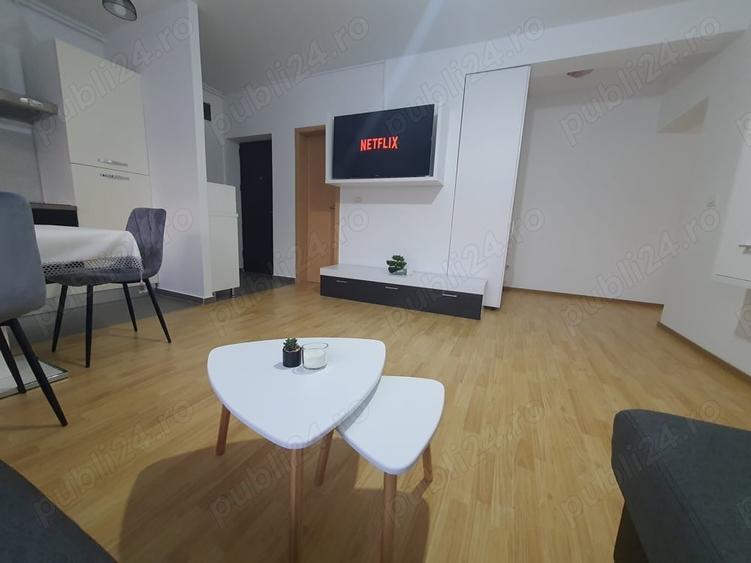 Inchiriez apartament, 65mp, loc de parcare - 1