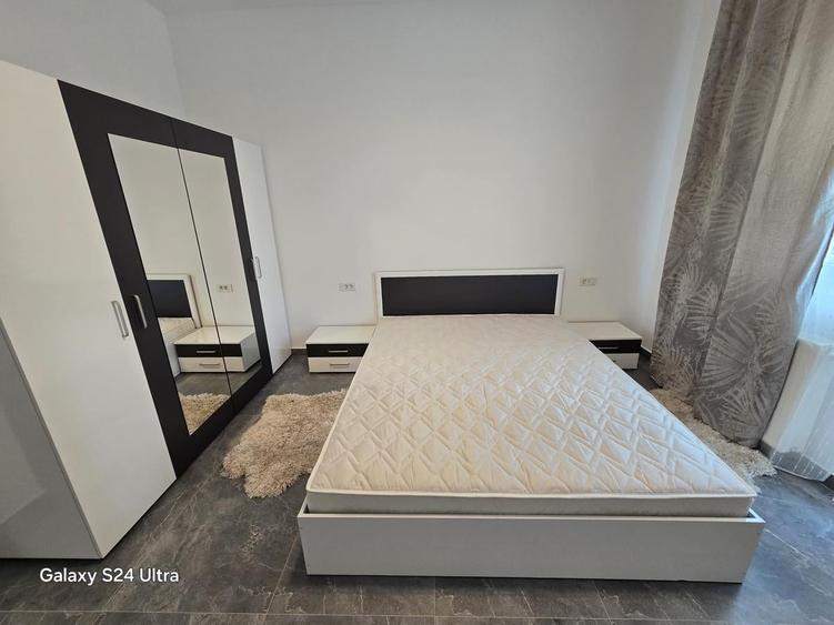 Apartament cu 2 camere decomandat în Apărătorii Patriei
