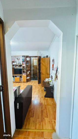 Apartament 2 camere| Etaj 4/4| Necesita renovare| Anvelopat| Parcare - 4