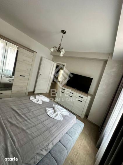 Apartament cu 3 camere decomandat în Calea Moldovei