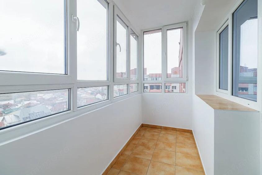 Apartament cu 3 camere decomandat în Giurgiului
