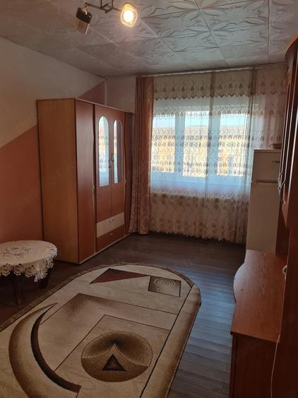 Garsonieră decomandată în Nord