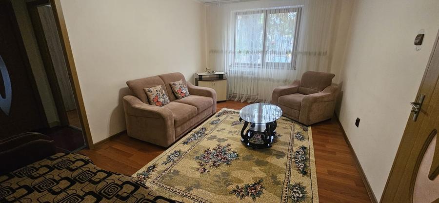 Apartament cu 2 camere semidecomandat în Tomis II