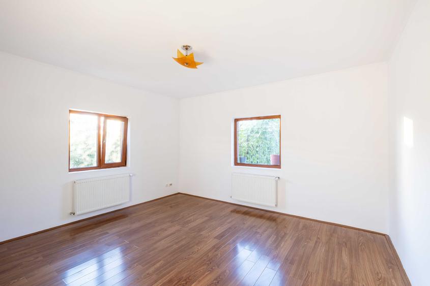 Casă cu 4 camere în Buda