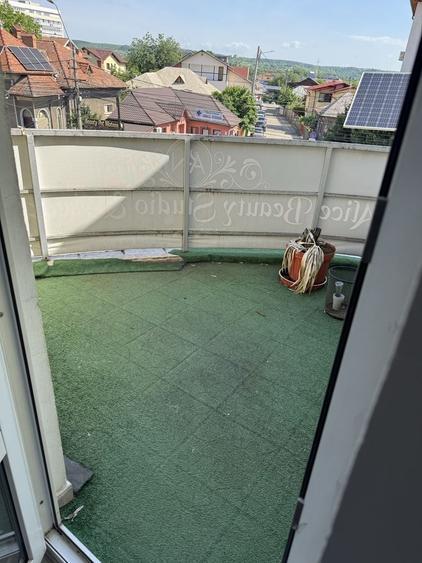 Spațiu comercial, de 100 mp, în Ultracentral