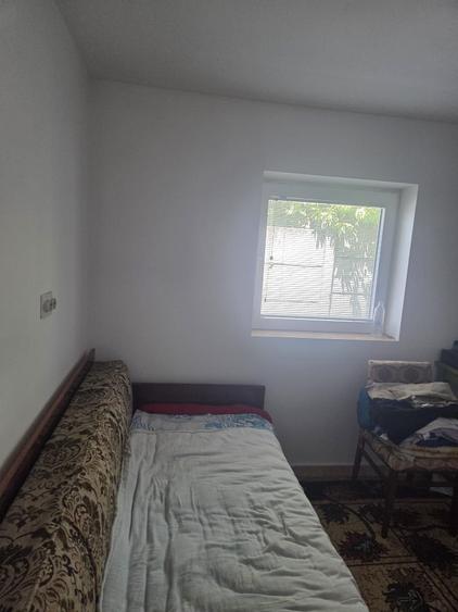 Casă cu 4 camere în Țipărești