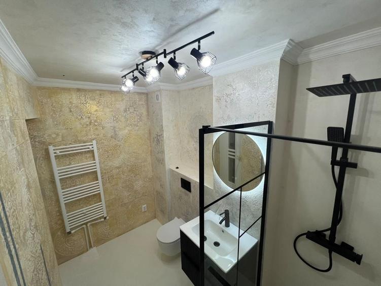 Apartament cu 2 camere decomandat în Mioriței