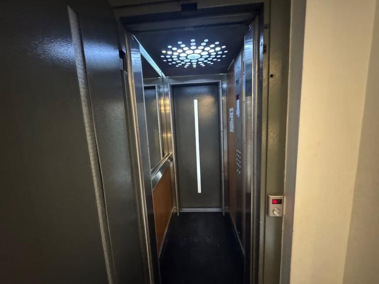 Apartament cu 2 camere decomandat în Mihai Bravu