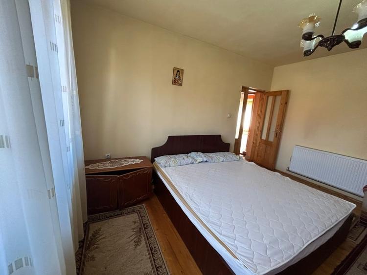 Casa de vanzare , 200 mp , Zona Sebes - 2