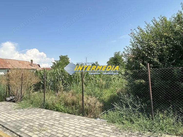 OKAZIE ! Teren Intravilan imprejmuit 2560 mp cu deschidere 29 m. Santimbru Galtiu CENTRAL toate - 1