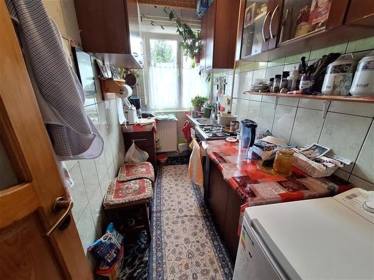 Apartament 2 amere semidecomandat , zona Narcisa - 5