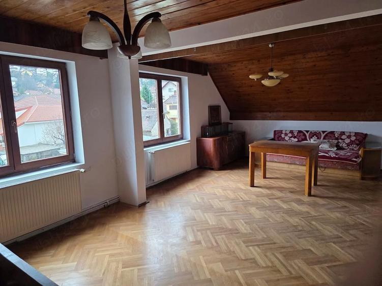 Casa ultra spatioasa la 3 min de Piata Sfatului - 4