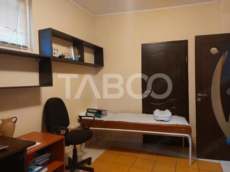Cabinet medical de vanzare 3 camere 50 mp mobilat central Cisnadie - 7