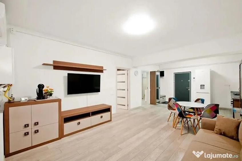 Apartament cu 2 camere decomandat, mobilat în Faleză