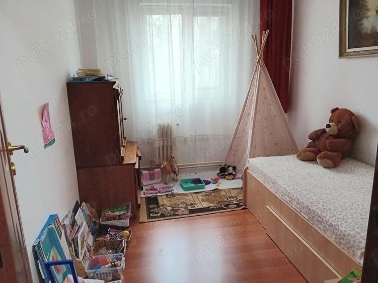 Vand apartament cu 3 camere la et 2 din 4, in Mircea cel batran, Iasi. - 4