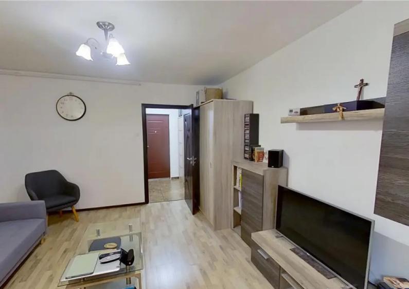 Garsoniera moderna, etaj intermediar, cadru natural, Noua Br - 1