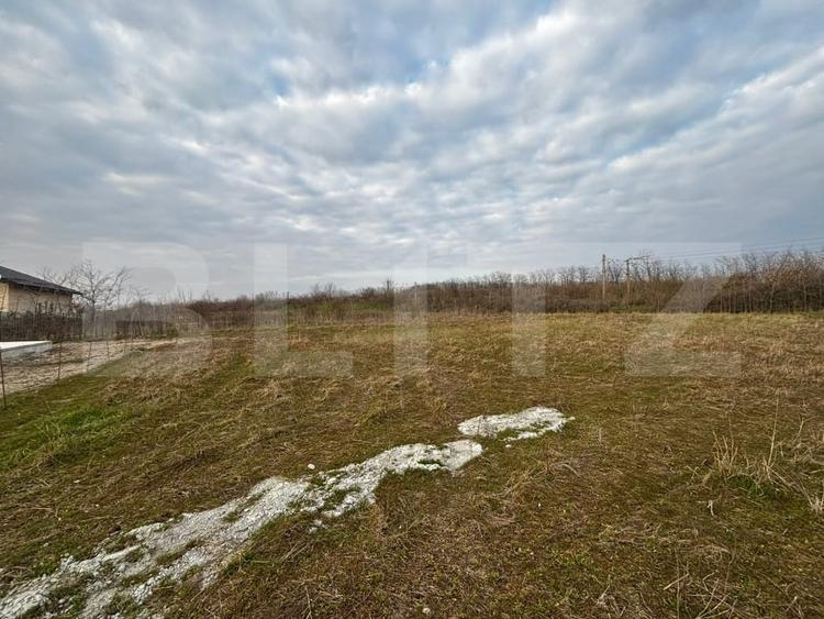 Teren Intravilan 504 mp, deschidere 24 ml, zona Penitenciar-Carcea - 1