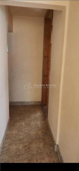 Apartament cu 2 camere decomandat în Valea Rosie