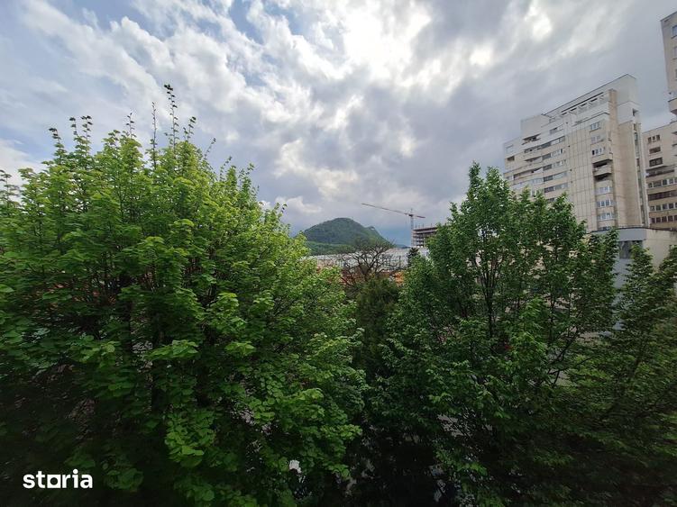 Apartament cu 2 camere în Centrul Civic