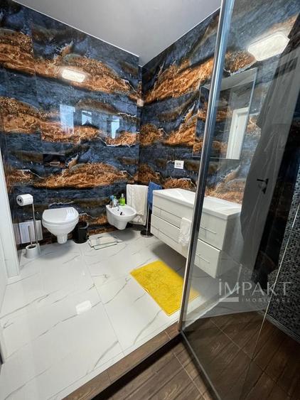 Penthouse Exclusivist cu 2 Terase Panoramice și Jacuzzi - 9
