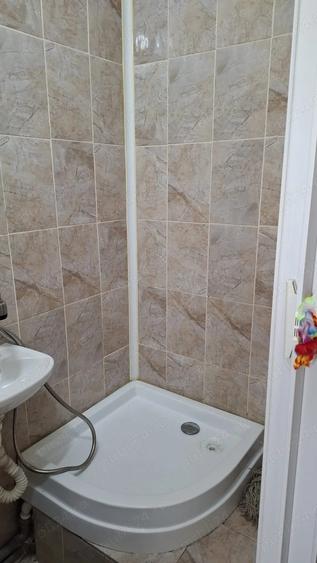 Camera de camin transformata in garsoniera - 5