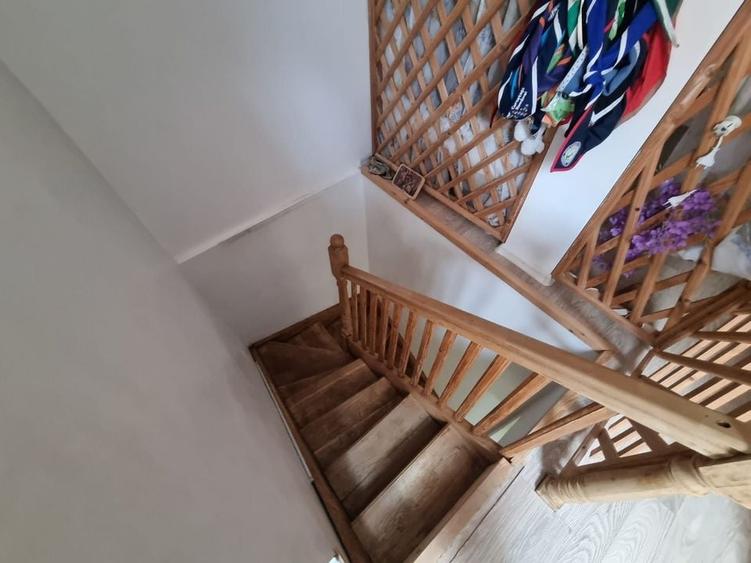 Compozitori-apartament 3 camere decomandat - 12