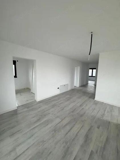 Casa individuala de vanzare 131 mp construi?i, teren 6 ari - 13