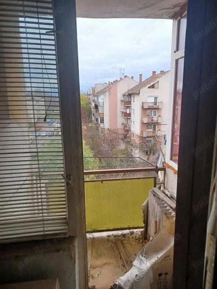 Garsoniera de vanzare , Ostrovului , etaj 4 4 , 14.800 euro negociabil - 5