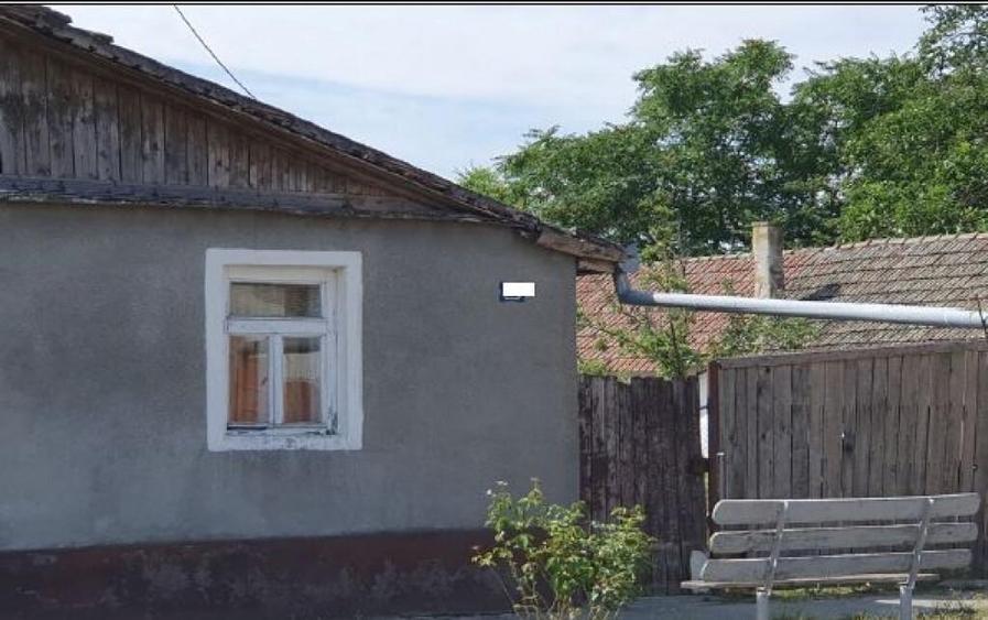 Cota de 1/2 din casa si teren Loc. Beba Veche jud. Timis, - 2