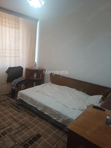 Vand apartament cu 2 camere, gaz, zona stomatologie Vand apartament cu 2 camere, gaz, zona stomatologie