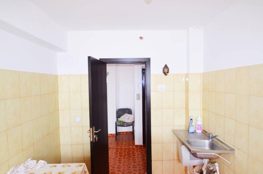 Apartament 2 camere Podu Ros, etaj intermediar, mutare imediata - 7