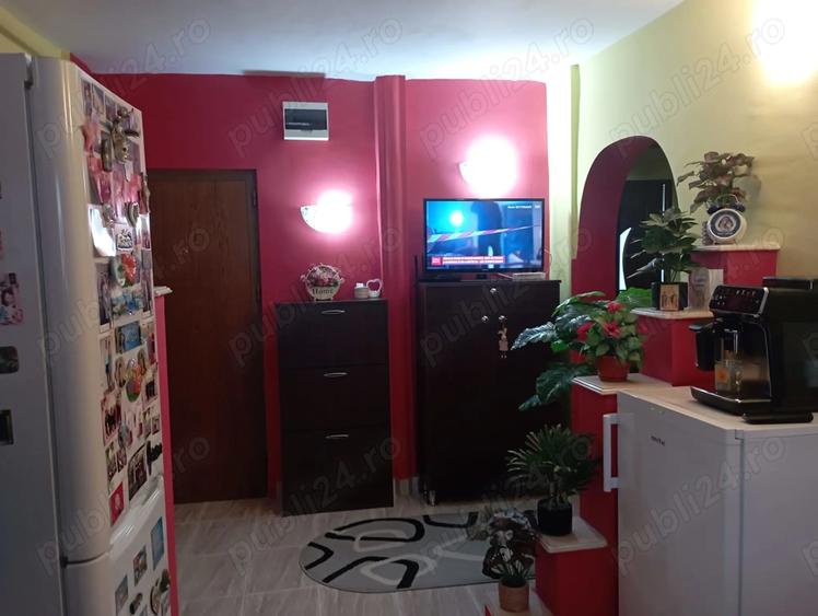 Apartament cu 2 camere decomandat în Horea