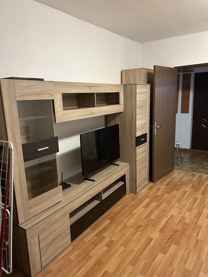 Garsonieră în Mihai Bravu
