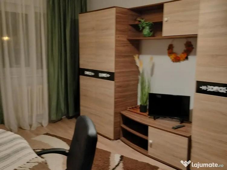 Inchiriez garsoniera Zorilor - 1