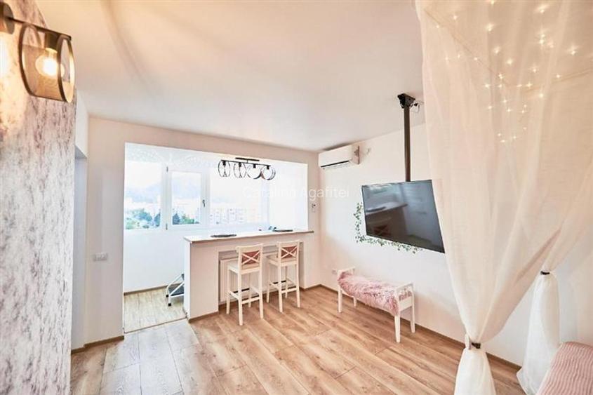 Garsoniera cu Jacuzzi, Priveliste Superba si Randament Investitional de Pana la