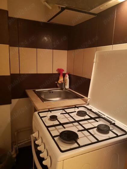 De inchiriat garsoniera zona PETROM - 1