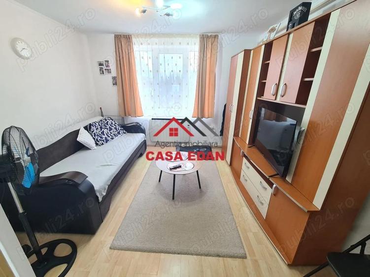 Garsoniera in Campina et 1--28.000e - 6