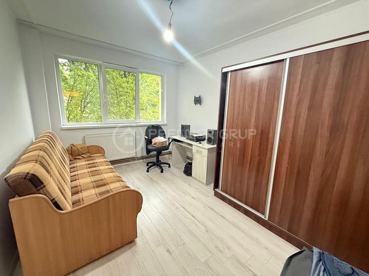 Apartament cu 2 camere decomandat în Tătărași